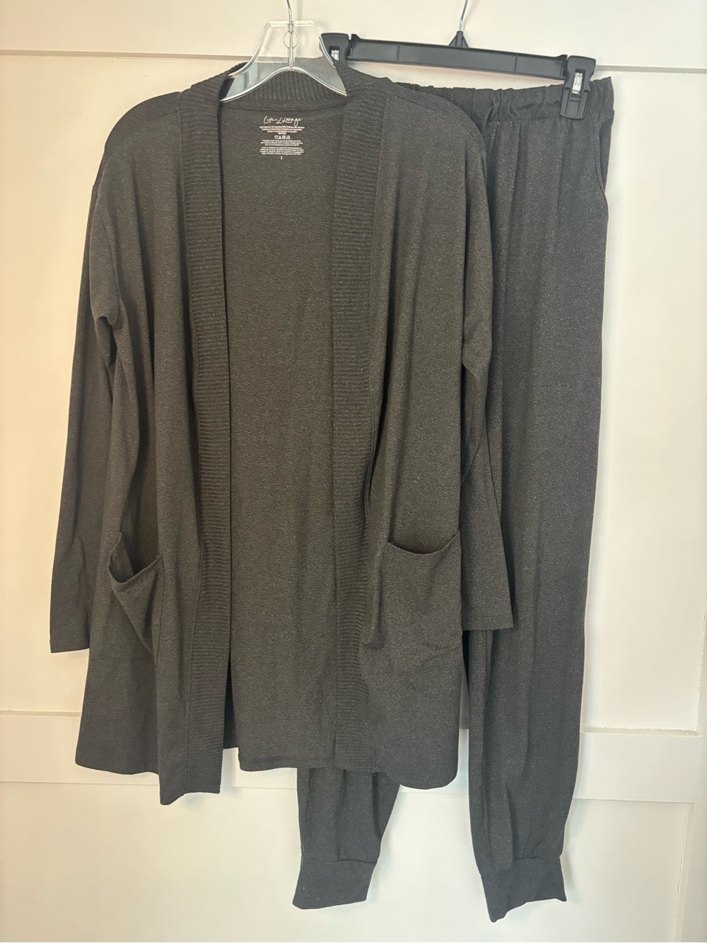 Live 2 Lounge Charcoal Two-Piece Loungewear Set size small